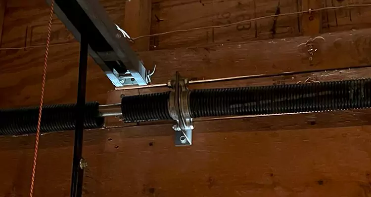 Garage Door Lift Cable Replacement in Glenvar Heights, FL