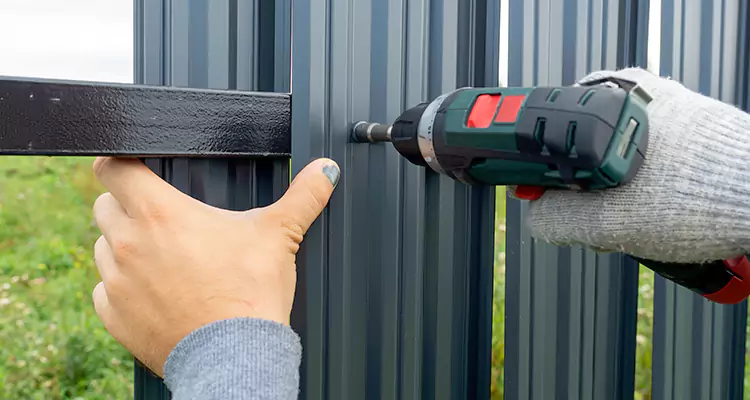 Metal Gate Repair in Glenvar Heights, FL