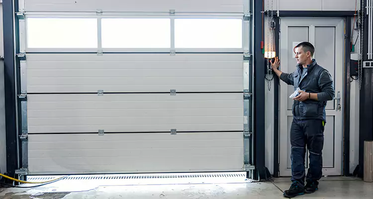 Modern Overhead Door Repair in Glenvar Heights, FL