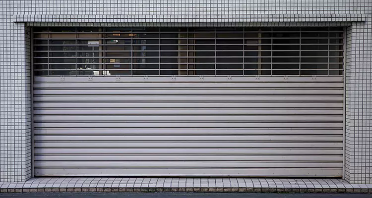 Steel Roll Up Door Repair in Glenvar Heights, FL