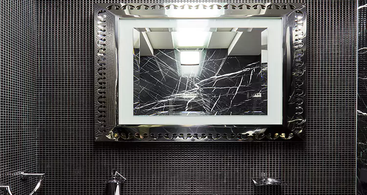 One Way Glass Repair in Glenvar Heights, FL