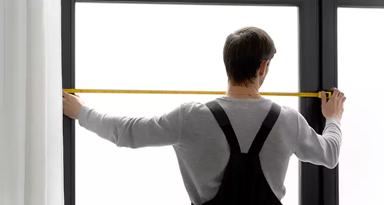 Retractable Deck Screens Repair in Glenvar Heights, FL