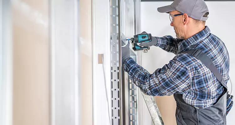 Sliding Patio Door Handle Repair in Glenvar Heights, FL